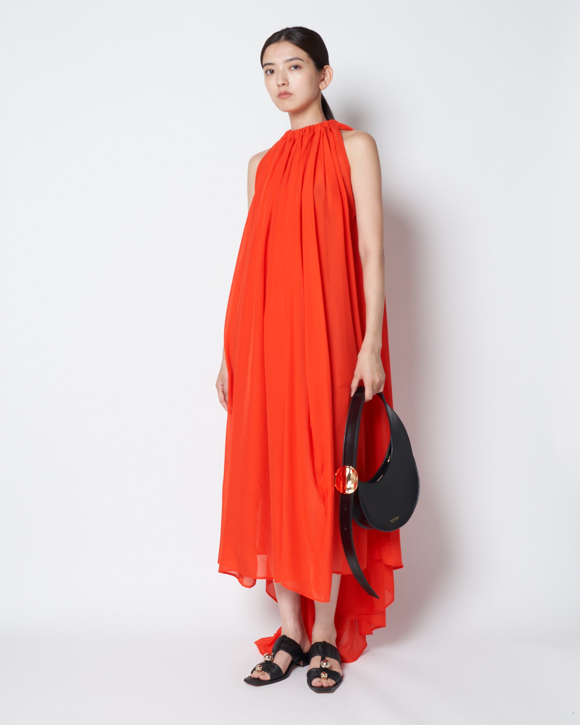 【PRE ORDER】LAVISH - SILK GATHERED TWO WAY DRESS