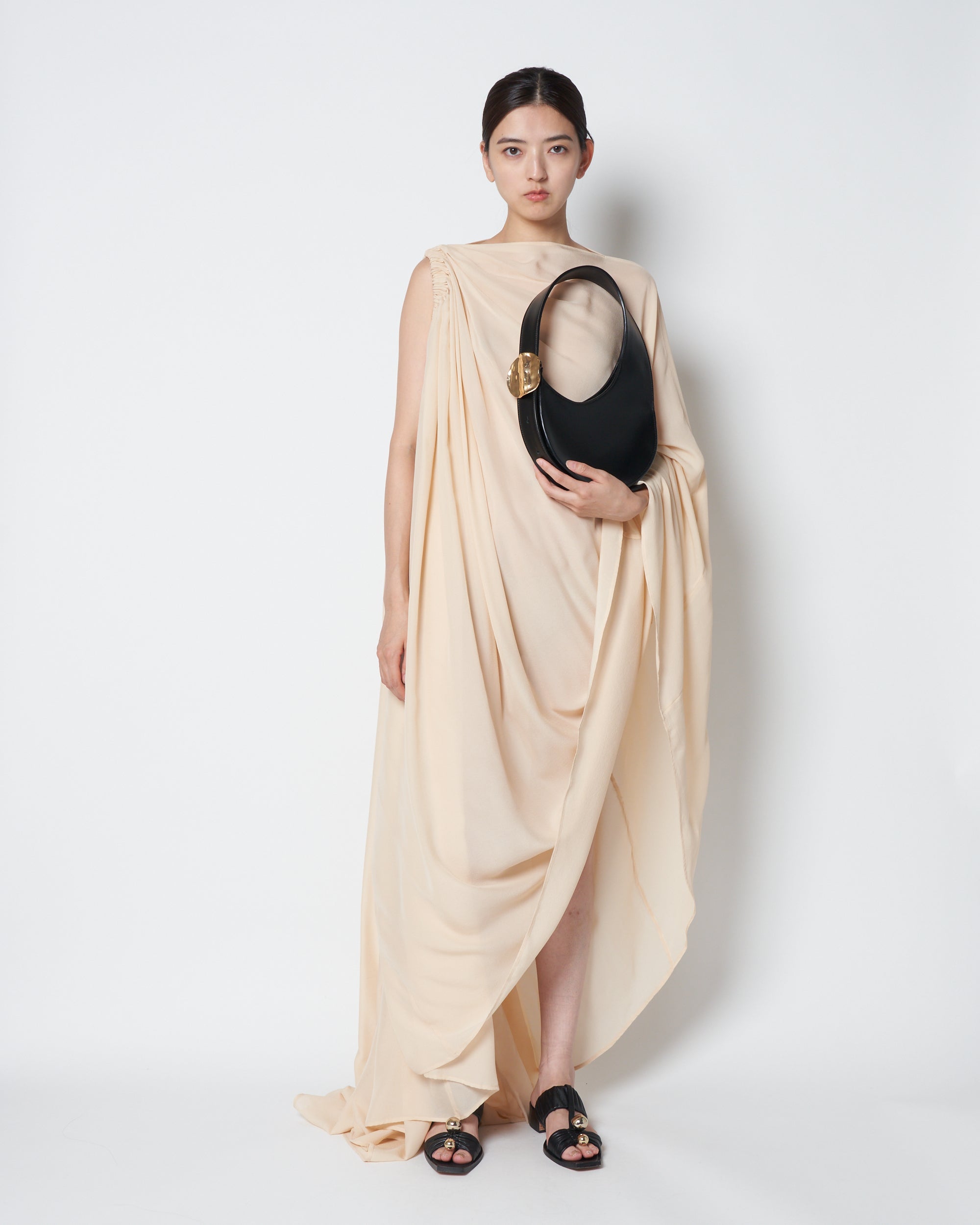 【PRE ORDER】LAVISH - SILK GATHERED TWO WAY DRESS