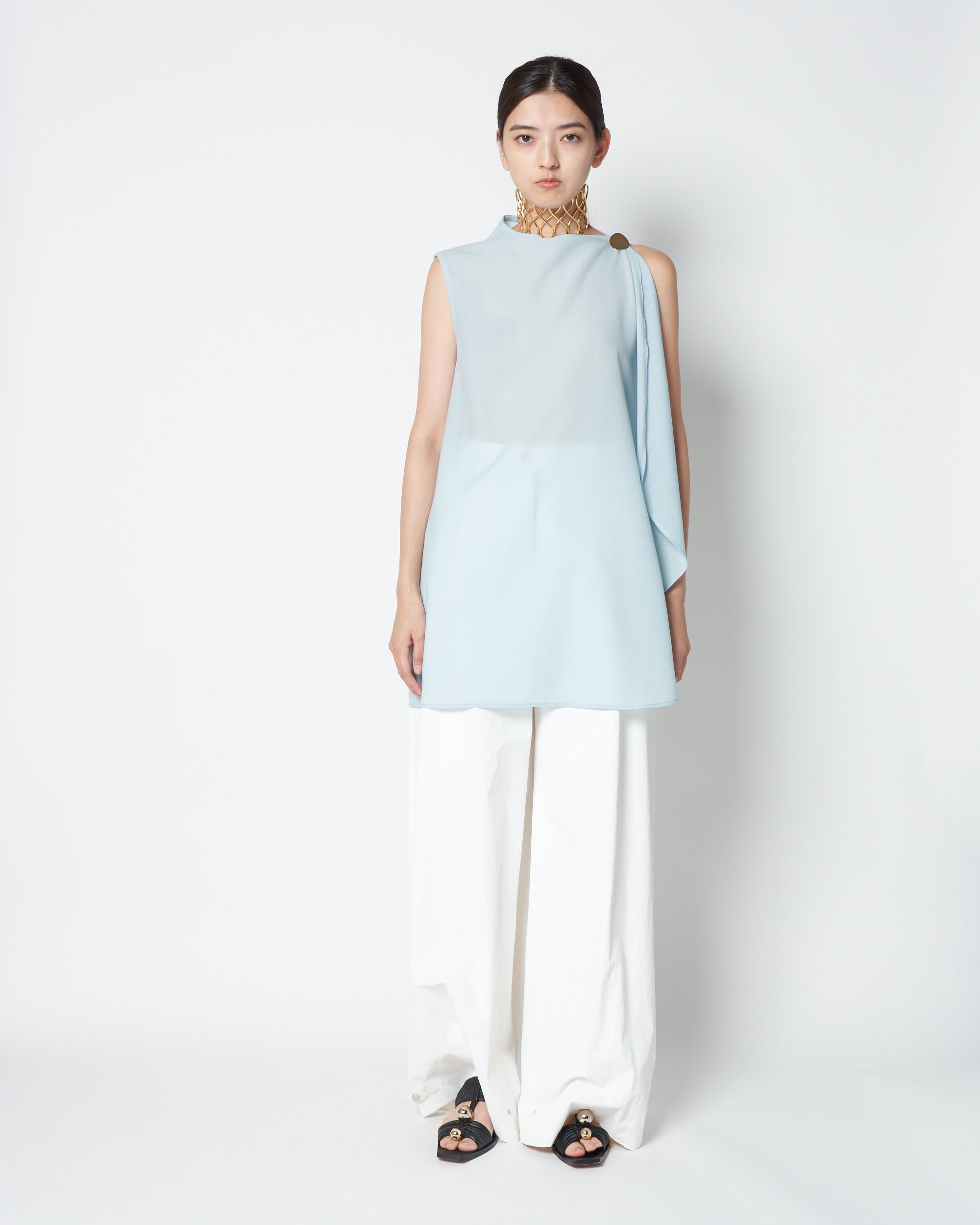 【PRE ORDER】LEVI - WOOL ASYMMETRY DRAPED BLOUSE