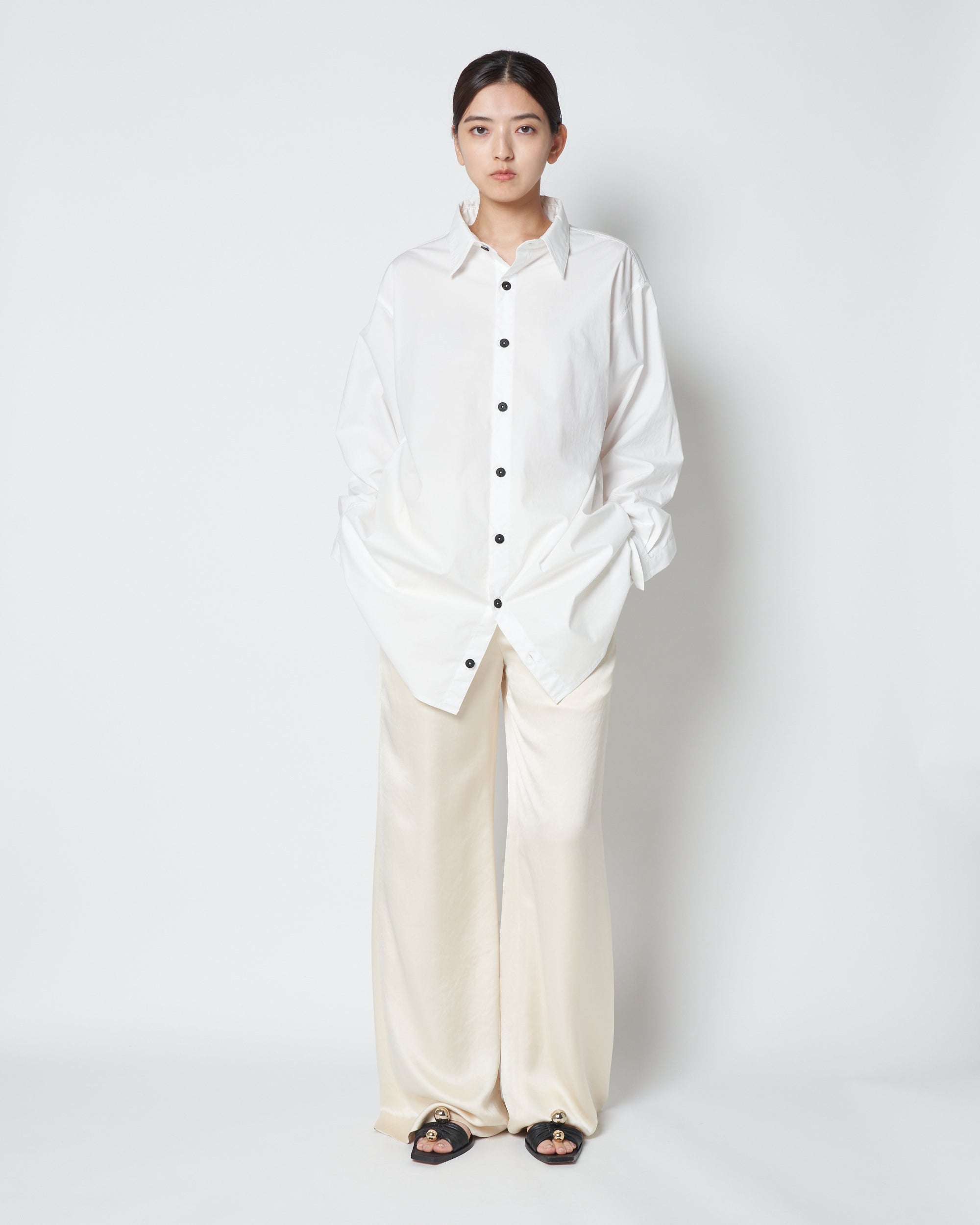 【PRE ORDER】LOTUS - RELAXED SHIRT WITH STITCH DETAIL