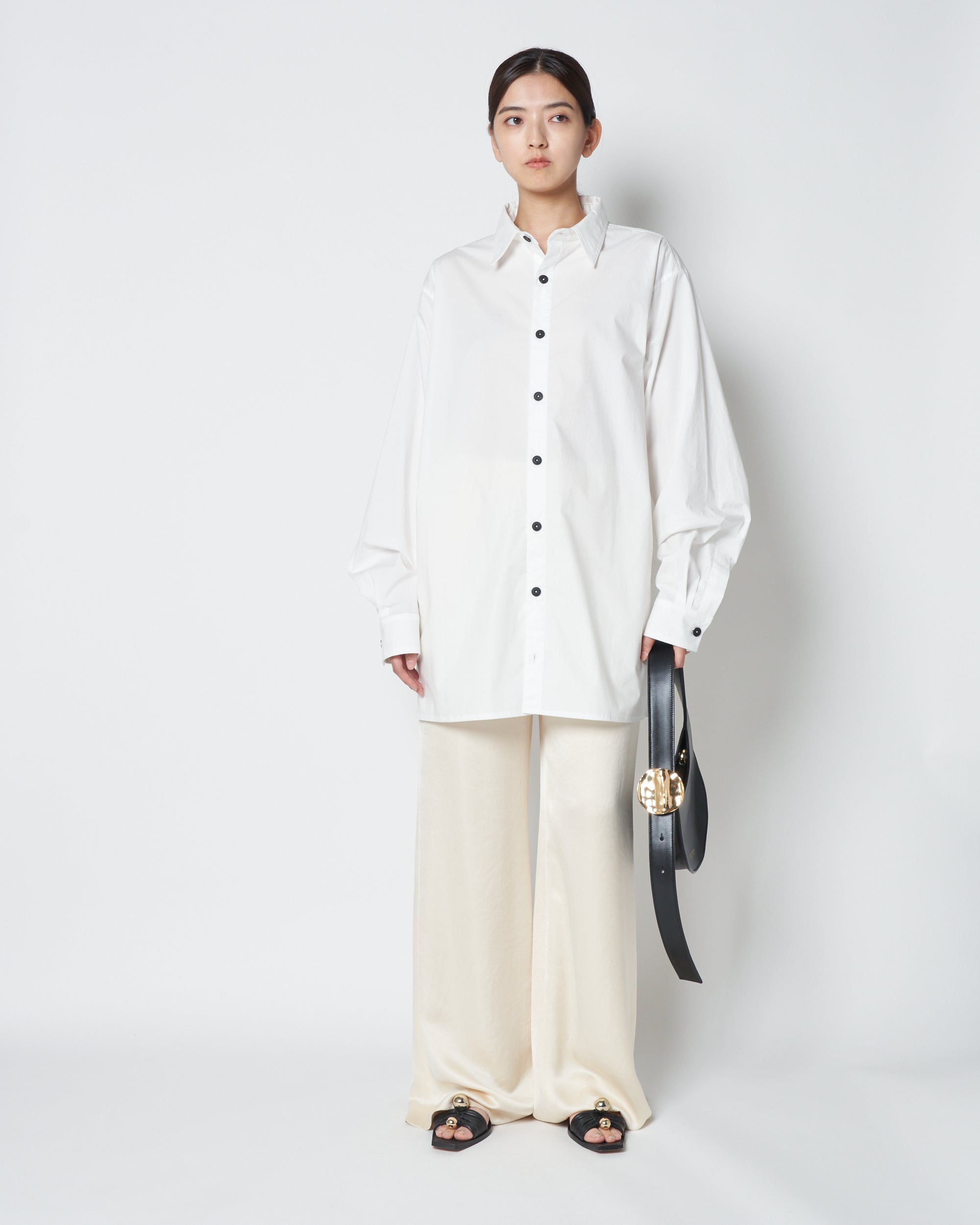 【PRE ORDER】LOTUS - RELAXED SHIRT WITH STITCH DETAIL