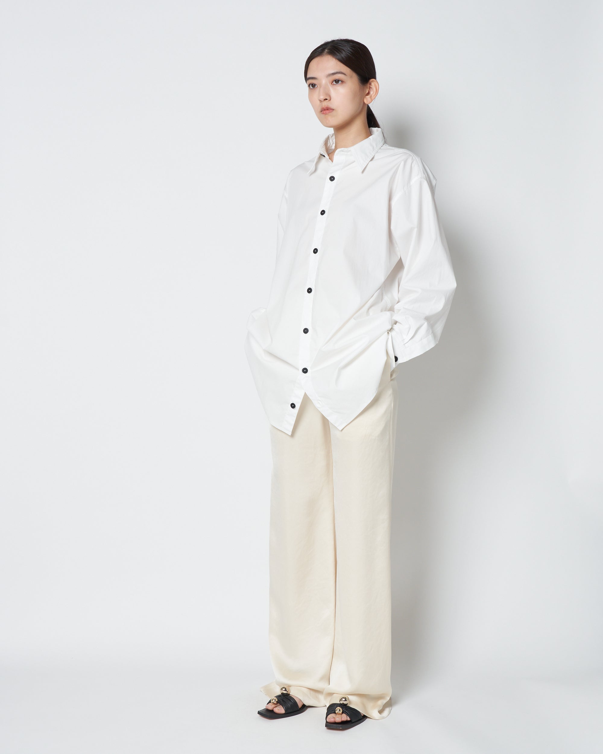 【PRE ORDER】LOTUS - RELAXED SHIRT WITH STITCH DETAIL