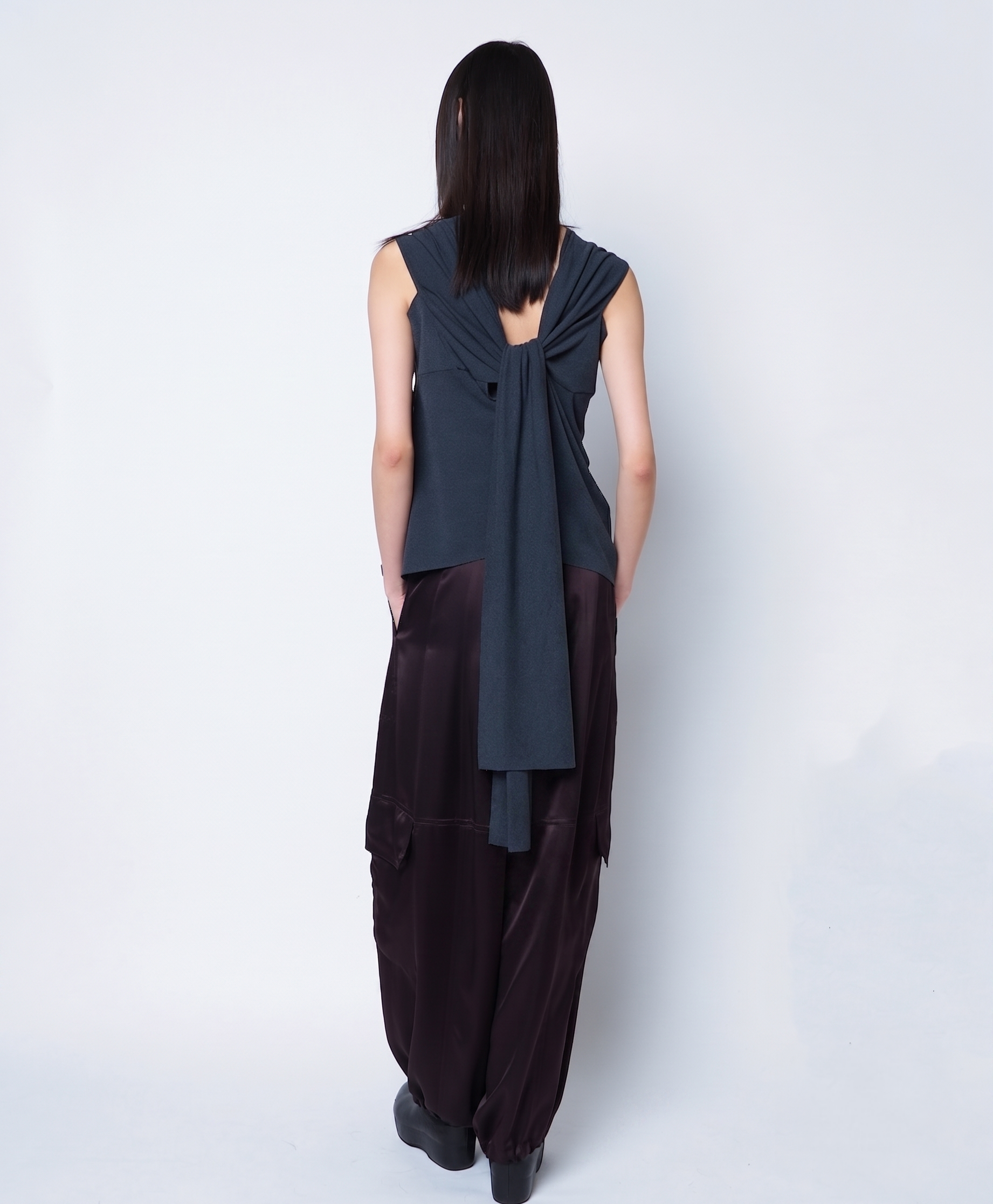 ONYX - DRAPED RAYON TOP