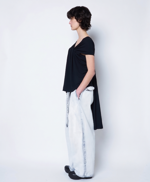 ONYX - DRAPED RAYON TOP