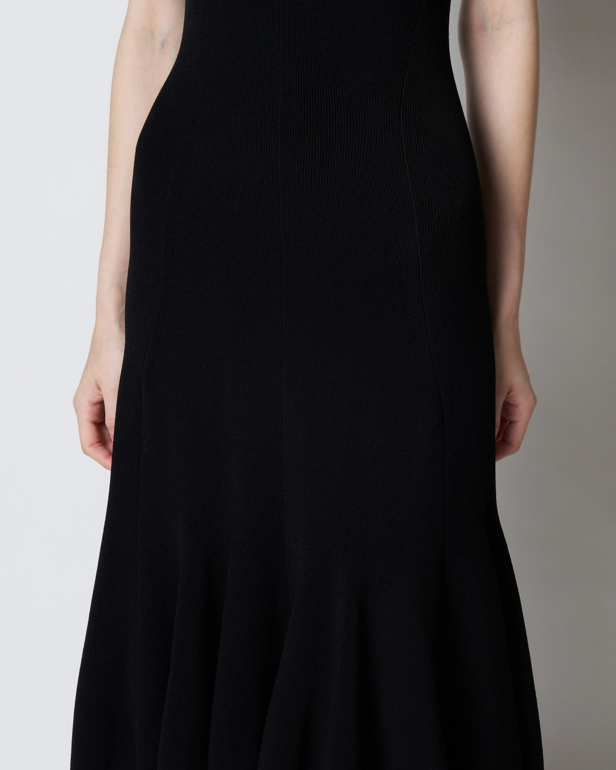 【PRE ORDER】PENNE - FLARE SKIRT KNIT DRESS