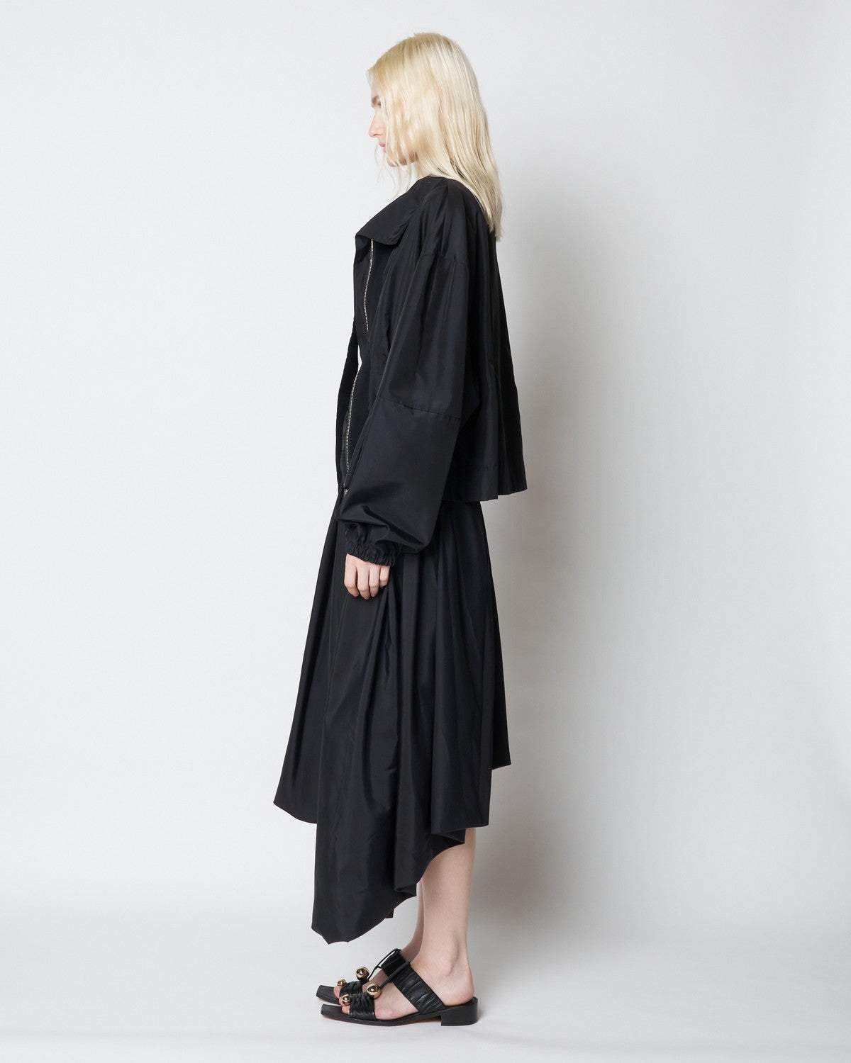 【PRE ORDER】PAMELA - STAND COLLAR NYLON JACKET