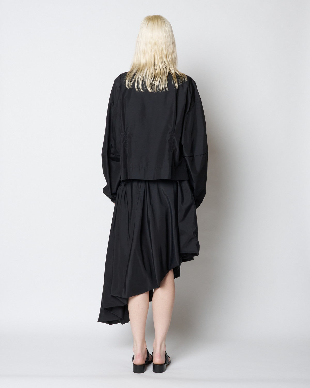 【PRE ORDER】PAMELA - STAND COLLAR NYLON JACKET