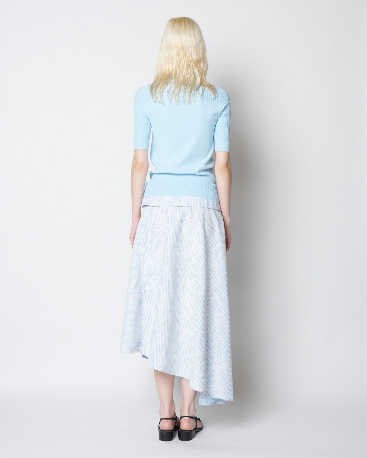 【PRE ORDER】NAMIE - KNIT BUTTON TOP