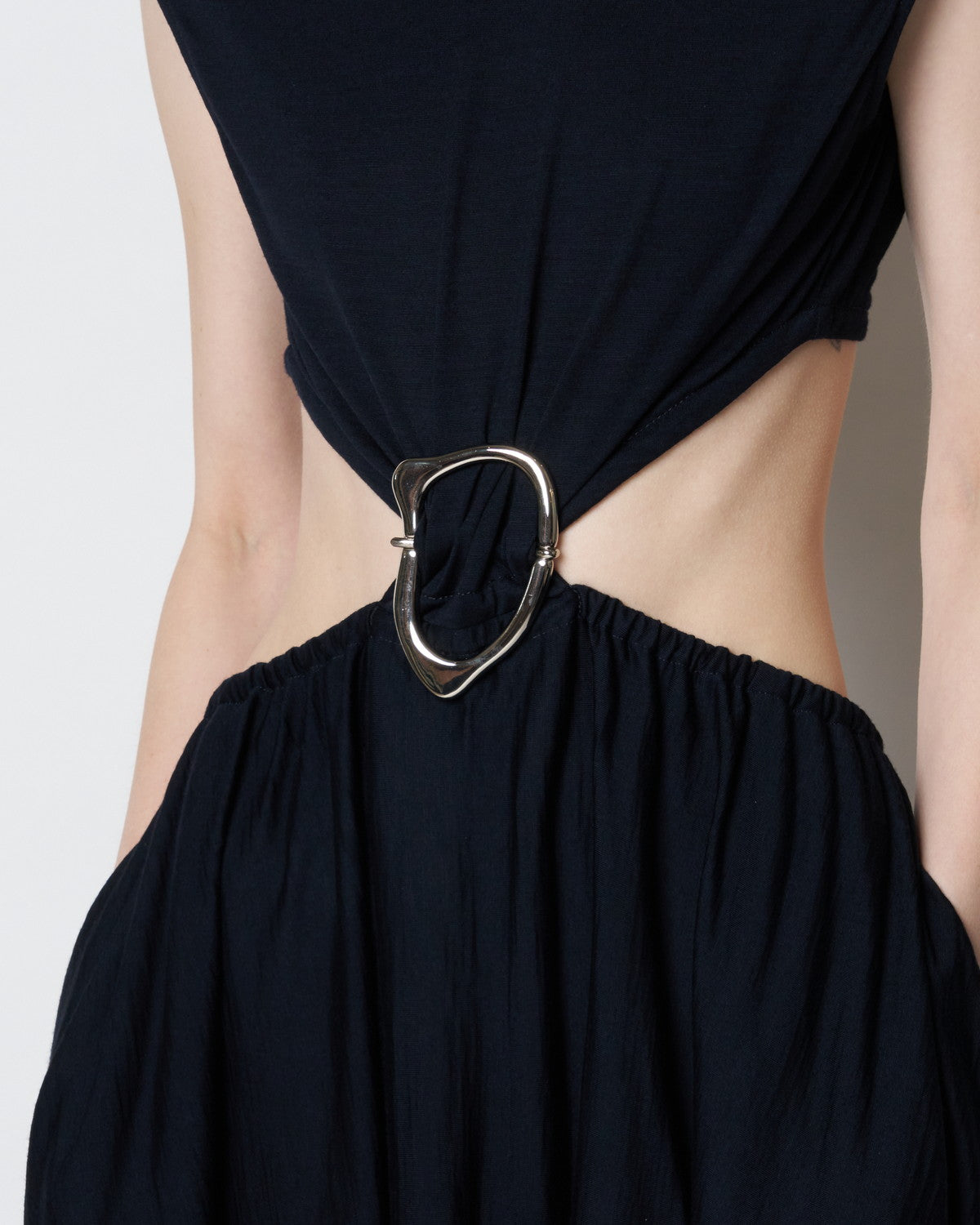 【PRE ORDER】PETRA - CUT OUT BUCKLE DRESS