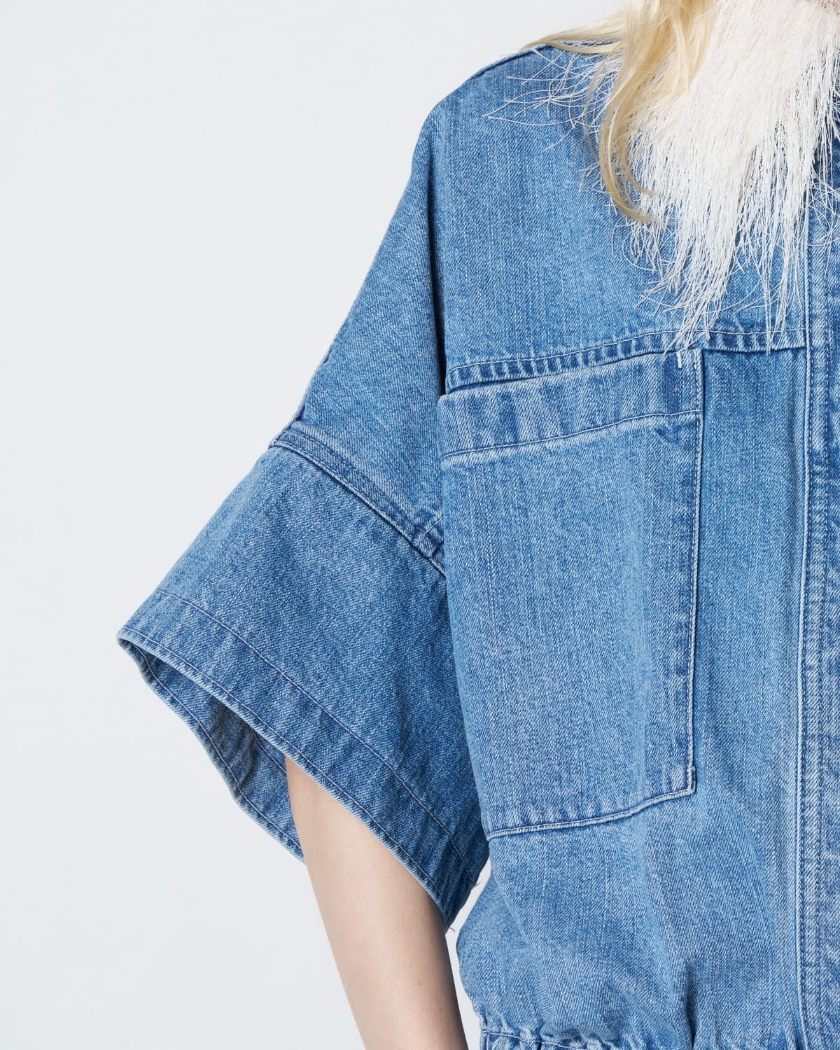 【PRE ORDER】PAZ - FRINGE COLLAR ELASTIC WAIST JACKET