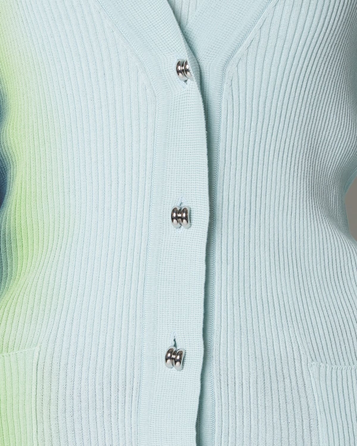 【PRE ORDER】PEARL - V NECK CARDIGAN WITH BUTTONS