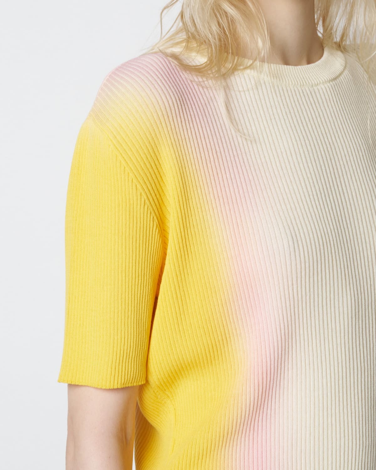 【PRE ORDER】POPPY - CREW NECK GRADATION KNIT TOP