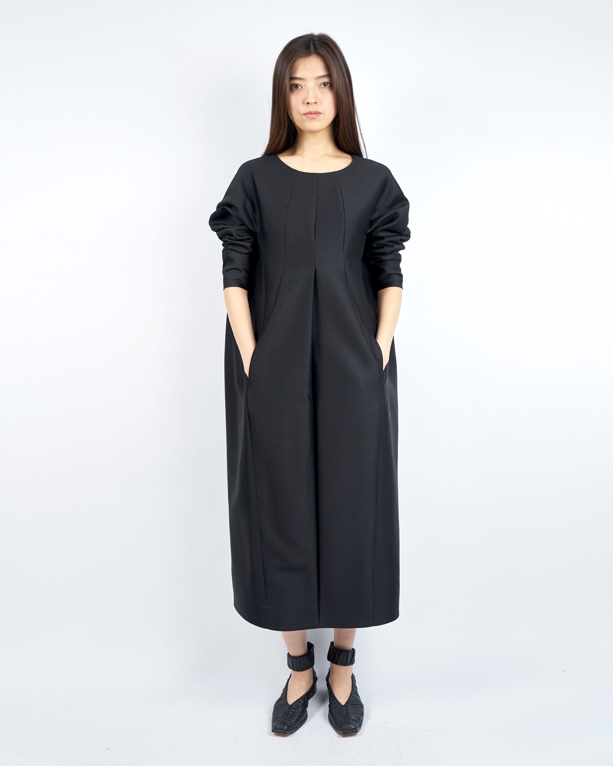 INFER COCOON SHAPED LONG SLEEVE DRESS 36-